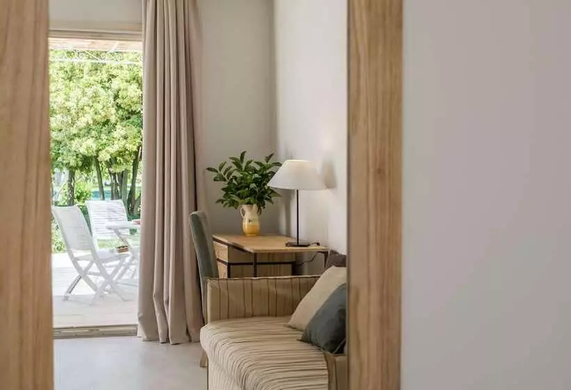 ベッドアンドブレックファースト Tenuta Donnanna Agriturismo&glamping