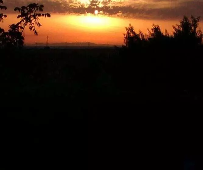 تختخواب و صبحانه Vento Del Sud