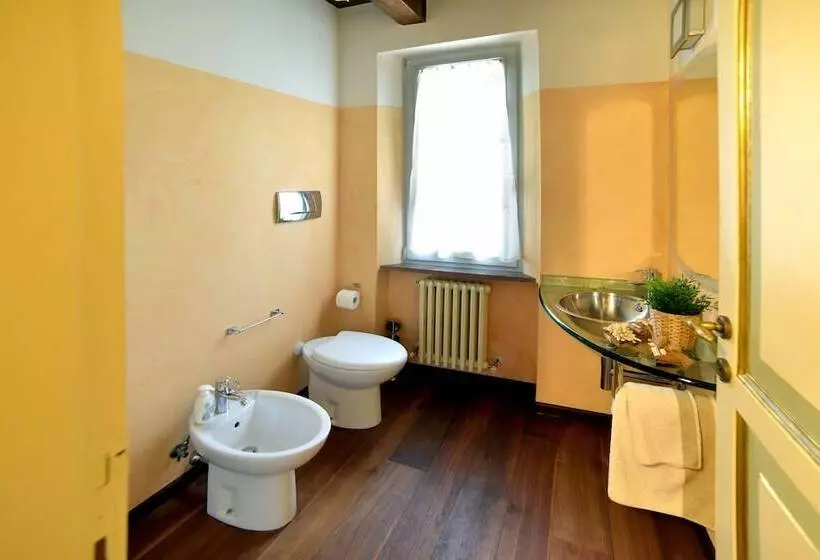 Aamiaismajoitus (B&B) Villa Lupo