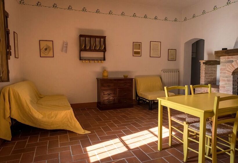 Hotel wiejski Agriturismo Le Tre Pietre