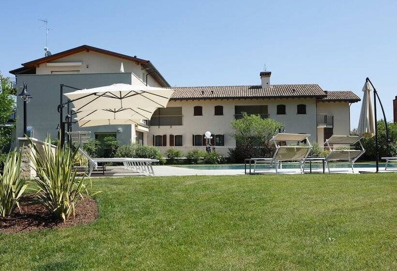 فندق ريفى Agriturismo Villa Almè