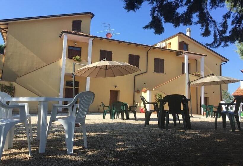 בית מלון כפרי Poderaccio Alto