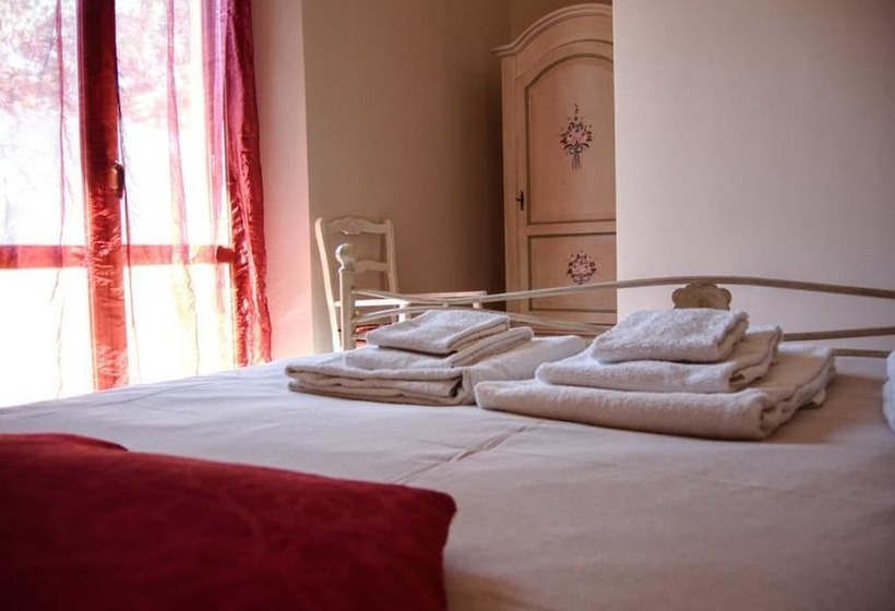 בית מלון כפרי Poderaccio Alto