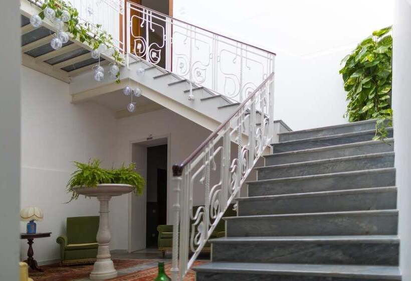 بنسيون Palazzo Al Carmine Dimora Storica