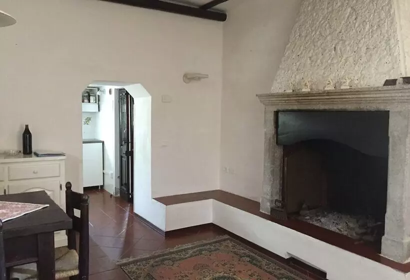 Majatalo Villa Cesarina, Vallio Terme , Salo’