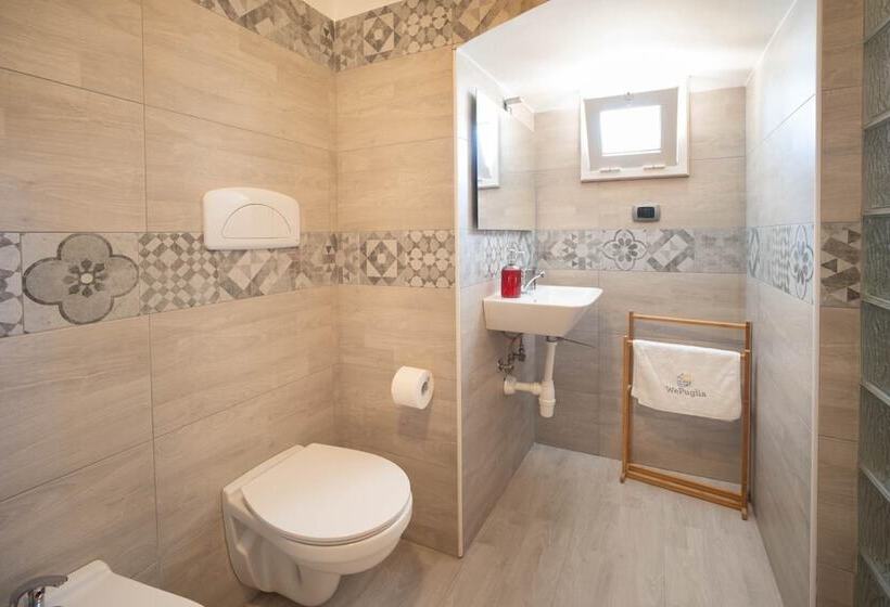 پانسیون Wepuglia La Maison D B&b