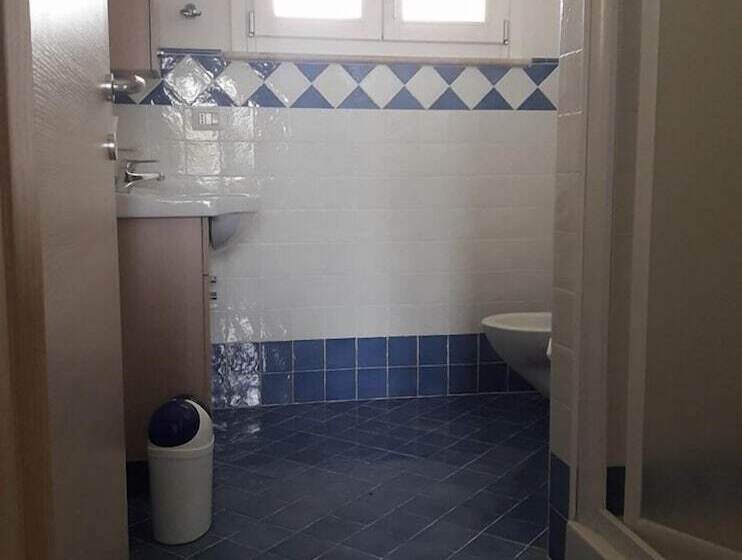 Poseidon Swim & Restaurant Apart