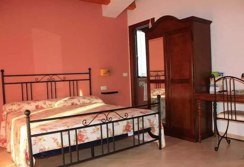 ベッドアンドブレックファースト Agriturismo Il Grappolo