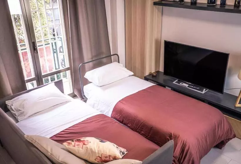 تختخواب و صبحانه Il Verdi Home