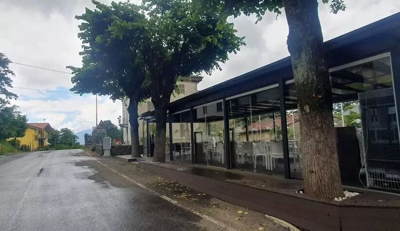 ホテル Albergo Ristorante Plaza