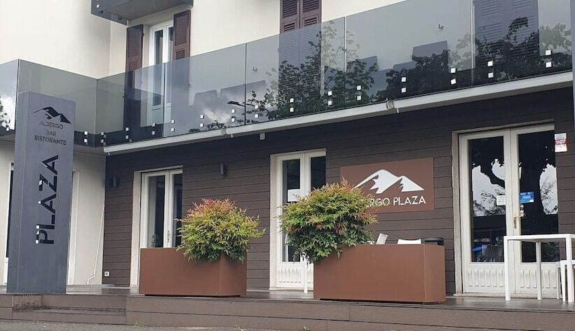 호텔 Albergo Ristorante Plaza