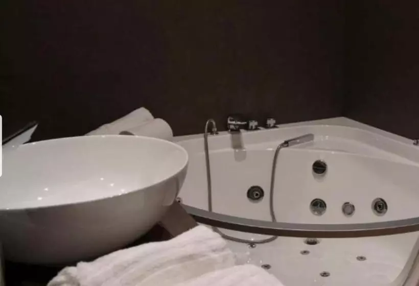 ホテル Albergo Ristorante Plaza