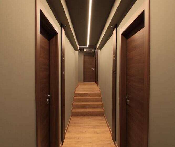 호텔 Albergo Ristorante Plaza