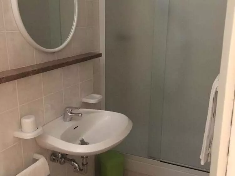 ホテル Albergo Ristorante Plaza