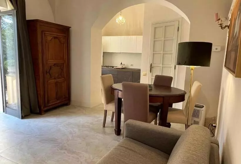 Maaseutuhotelli Agriturismo Castello Santa Margherita