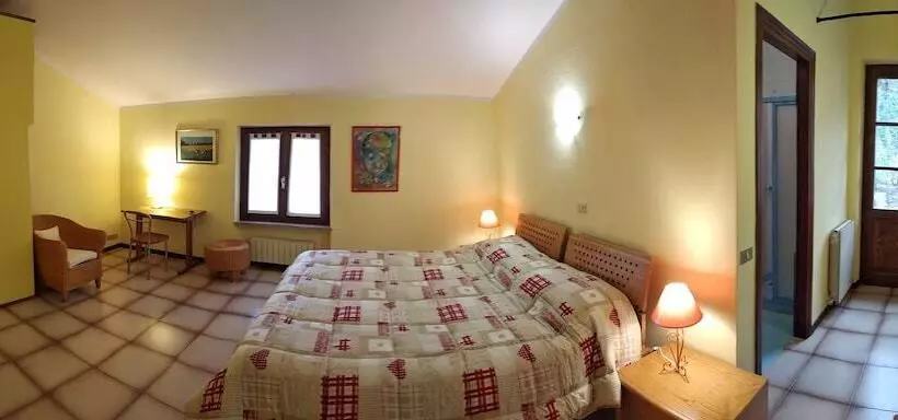 هتل Villa Mary