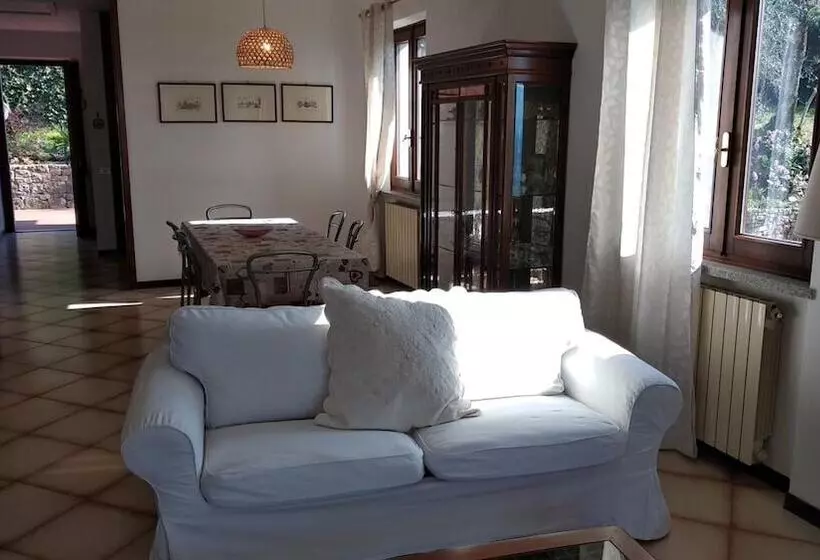 هتل Villa Mary