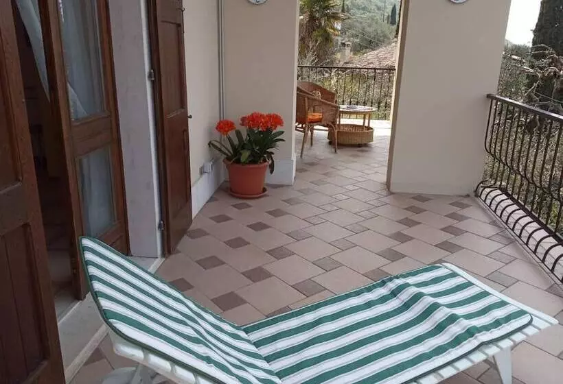 هتل Villa Mary
