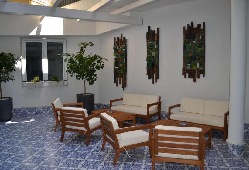 پانسیون La Via Del Porto Charme Rooms