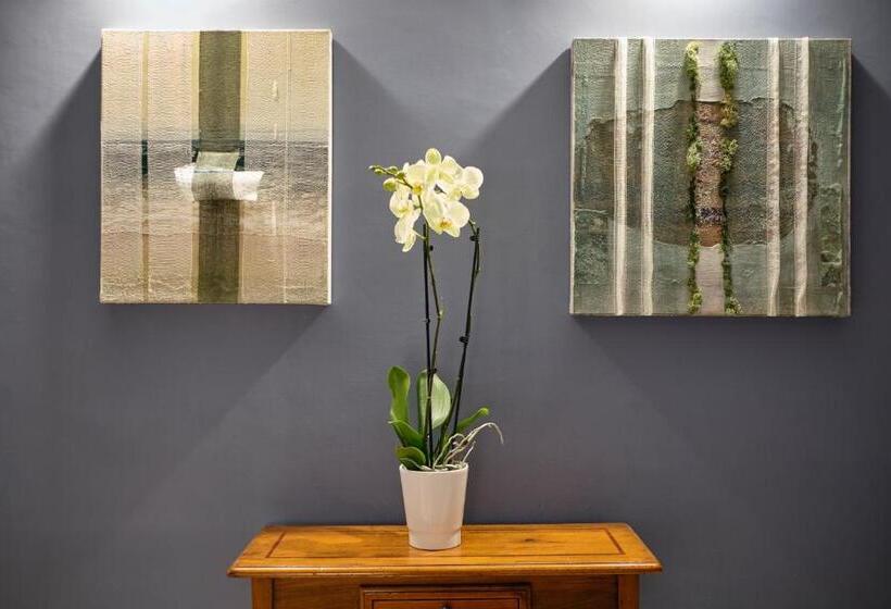 پانسیون La Via Del Porto Charme Rooms