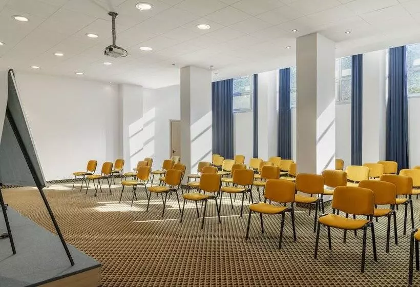 B&b Hotel Cuneo Cristal