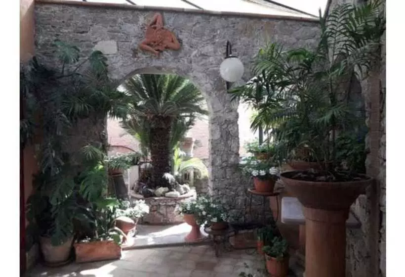 Hotel Andromaco Palace