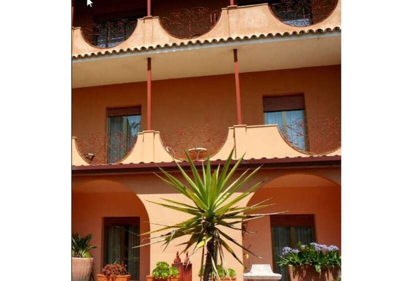 酒店 Andromaco Palace