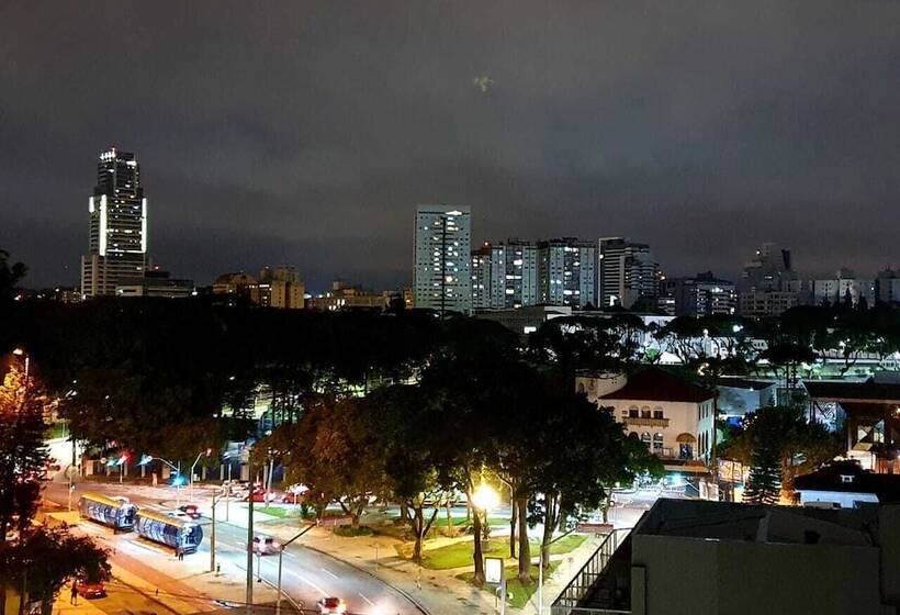 בית מלון כפרי Golden Star