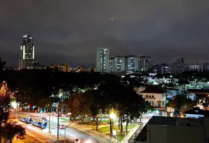 ホテル Golden Star