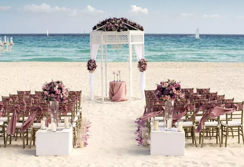 בית מלון כפרי Iberostar Waves Quetzal