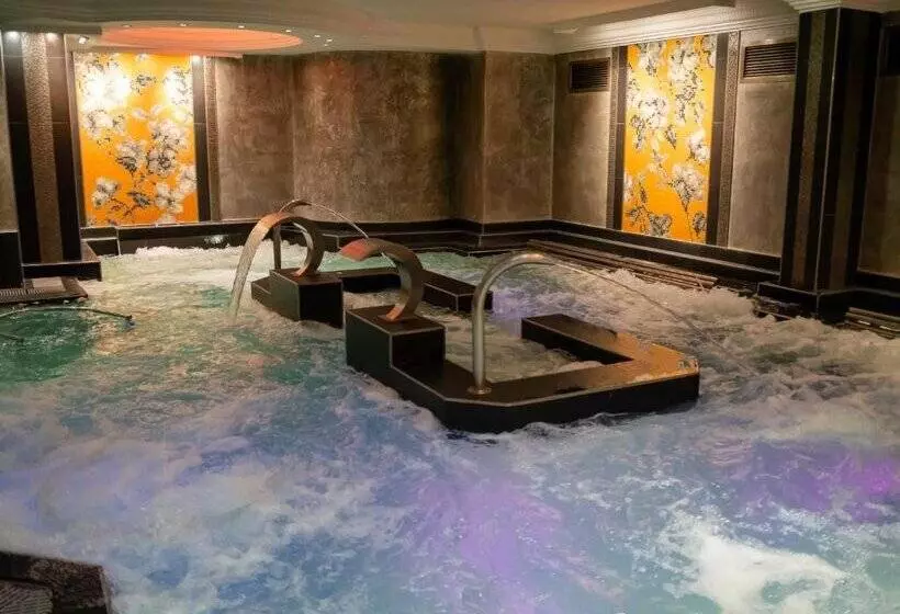 هتل Princesa Parc Excellence