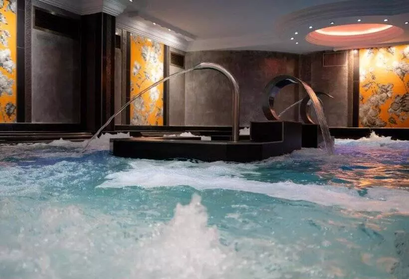 هتل Princesa Parc Excellence