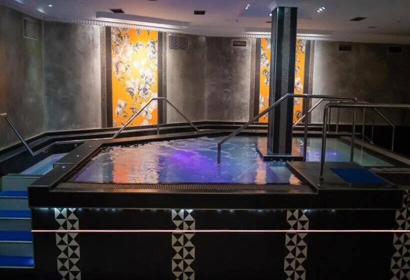 هتل Princesa Parc Excellence