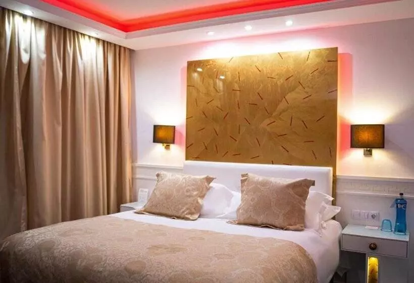 هتل Princesa Parc Excellence