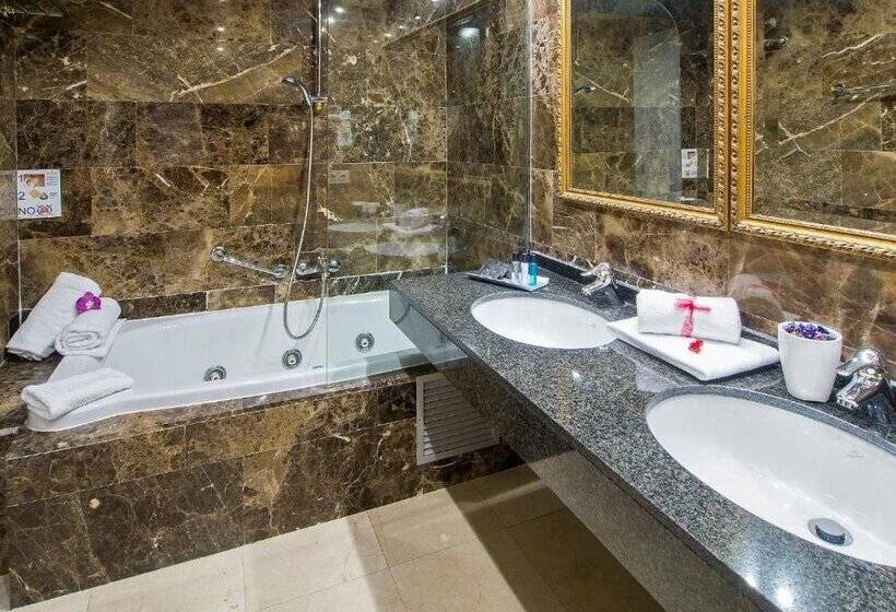 هتل Princesa Parc Excellence