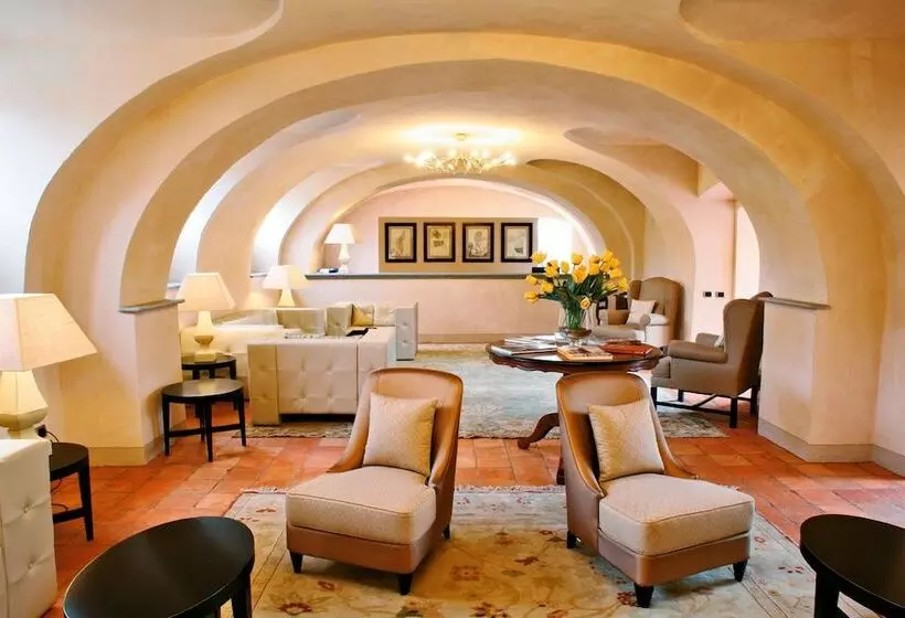 호텔 Relais Sant Uffizio Wellness & Spa