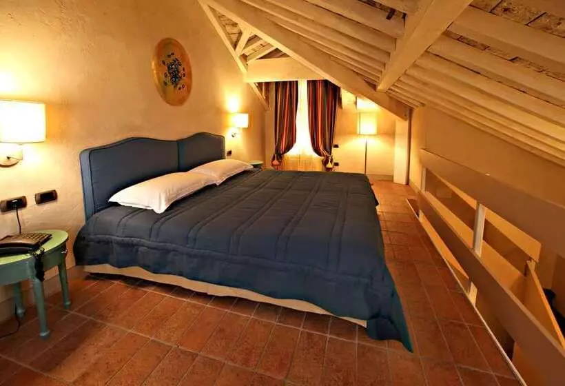 호텔 Relais Sant Uffizio Wellness & Spa