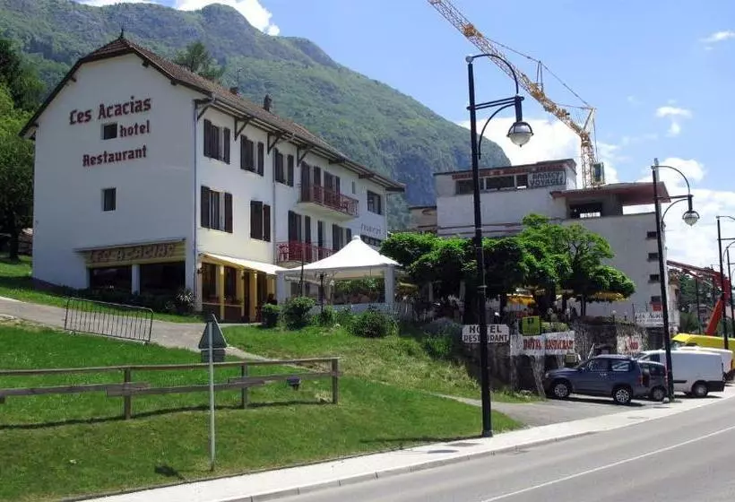 Отель Les Acacias Bellevue