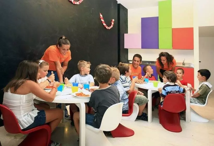 호텔 Select Suites & Spa   Apartments