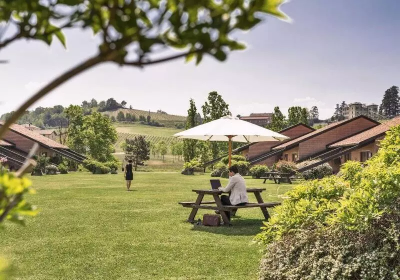 酒店 Serravalle Golf