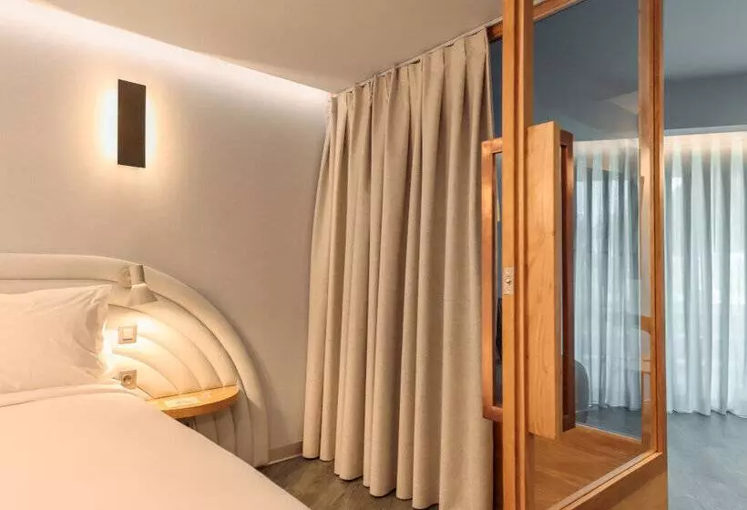 Hôtel The Views Oasis