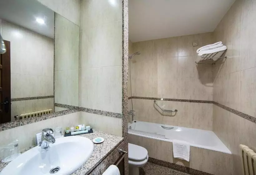 Parador De Monforte De Lemos