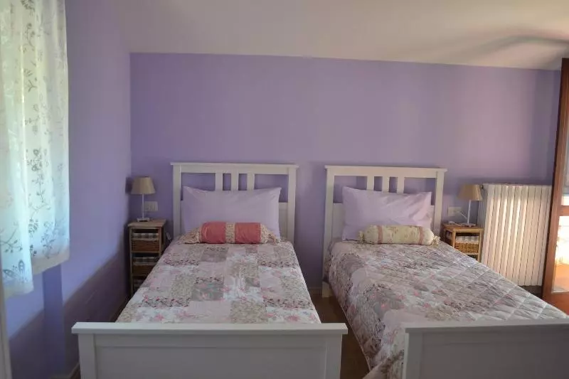 ベッドアンドブレックファースト Foresteria Villa Simona