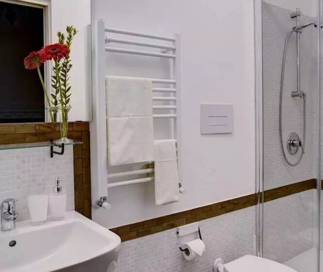 تختخواب و صبحانه Demetra Rooms