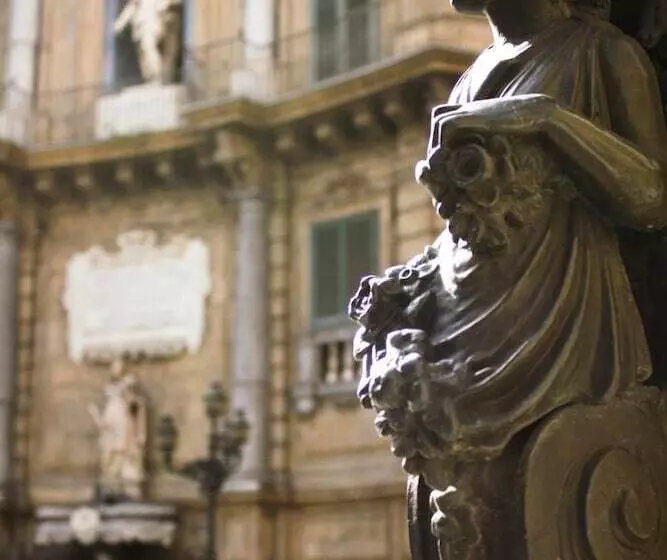 تختخواب و صبحانه Demetra Rooms