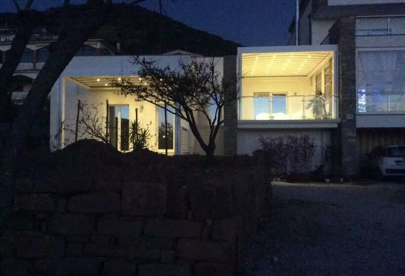 Aamiaismajoitus (B&B) Laris