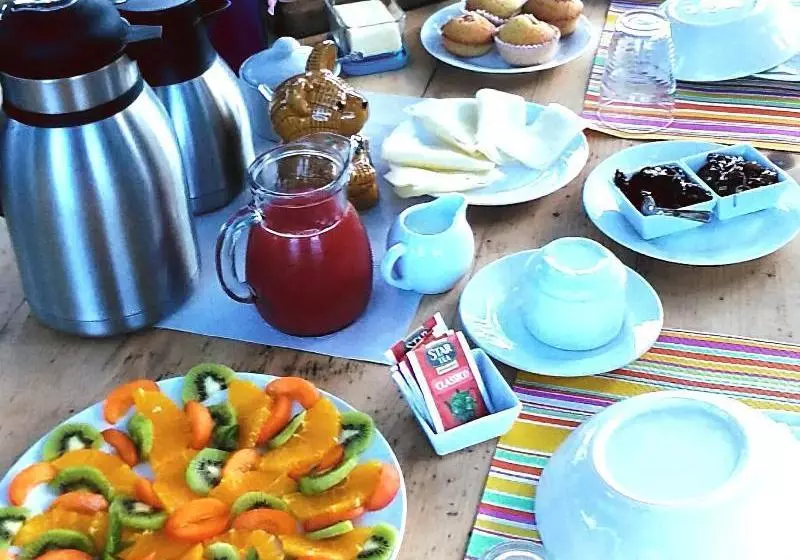 ベッドアンドブレックファースト Stazzu La Capretta Farm Camping & Guest Rooms