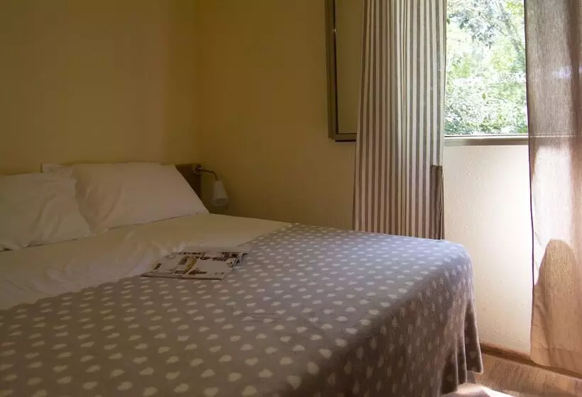 ホテル Camping Campo Dei Fiori