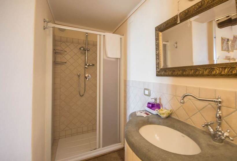 교외 호텔 Maestà Del Sasso