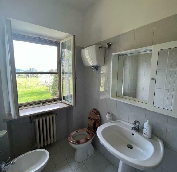 פנסיון Camere Rosignoli